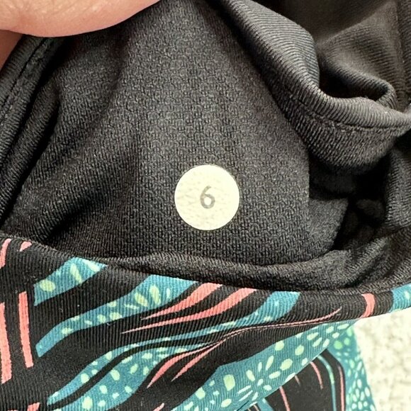 Lululemon Women's Tropical Mesh Inspire Tight II Zip Pockets Leggings Size 6 EUC - Picture 7 of 7